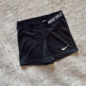 Nike Pro Black Athletic Spandex Shorts Women’s Activewear Size M Athleisure